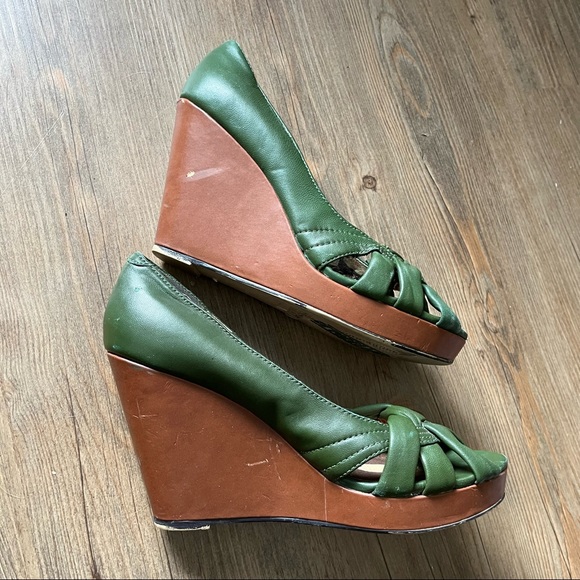 Seychelles Green Brown Wedge Heel Shoe Peep Toe Size 8 - Picture 7 of 13